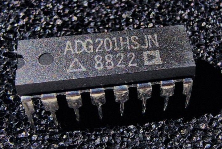 ADG201HSJN Dip-16