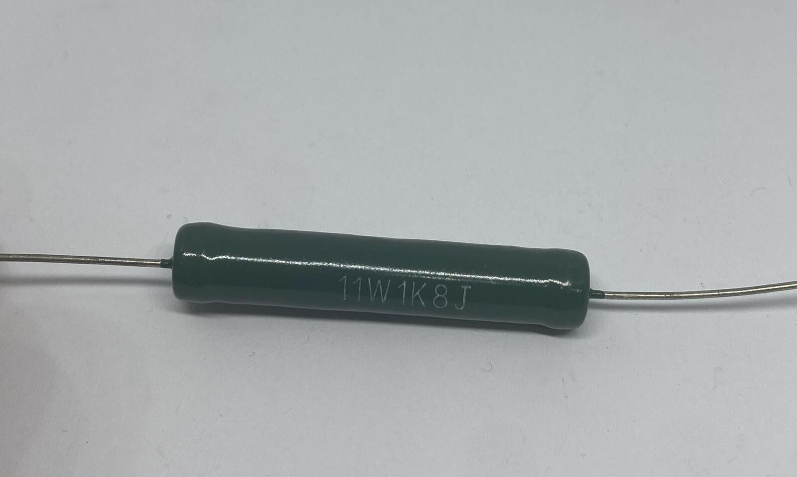 1K8 %5 11W Porselen Direnç