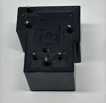 HK15F-DC24V-S-K 24V 30A T Röle